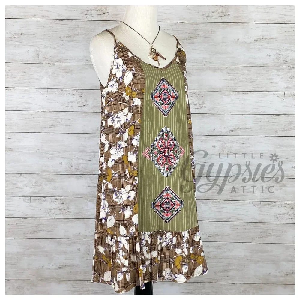 Entro Mixed Media Tunic Dress - Picture 11 of 14